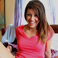 Babes.com - LONELY PLEASURES Shae Parker