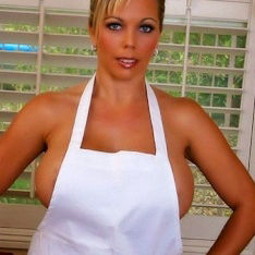 Amber Lynn Bach gets gangbanged and creampied by BBCs